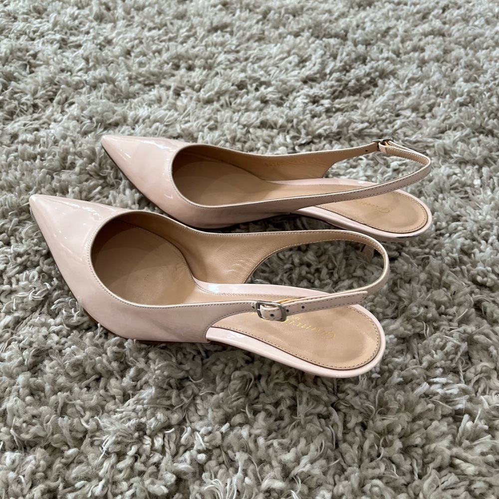 Gianvito Rossi Pointed Toe Patent Slingbacks - EU 40 - 9.5-10 U.S. - Picture 9 of 17